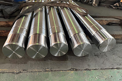 comprare Hard Chrome Piston Rod with 20MnV6 42CrMo4 and 40Cr Materials for High Strength Applications online manufacture